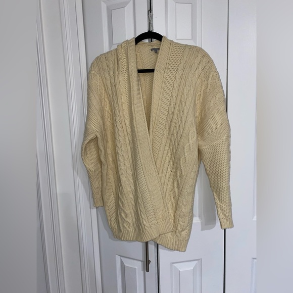 Charlotte Russe Tan Yellowish Cardigan Size L - Picture 4 of 8